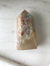 Load image into Gallery viewer, Flower Agate Point II
