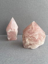 Load image into Gallery viewer, Rose Quartz Cupcake | Rough/Polished Point
