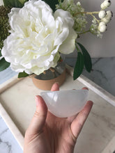 Load image into Gallery viewer, Selenite Small Round Bowl
