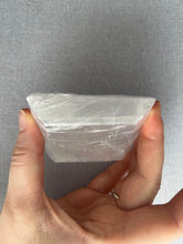 Load image into Gallery viewer, Selenite Energizer
